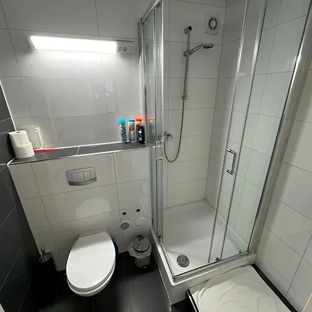 Stylish In Friesenplatz, Heart Of Apartment Cologne